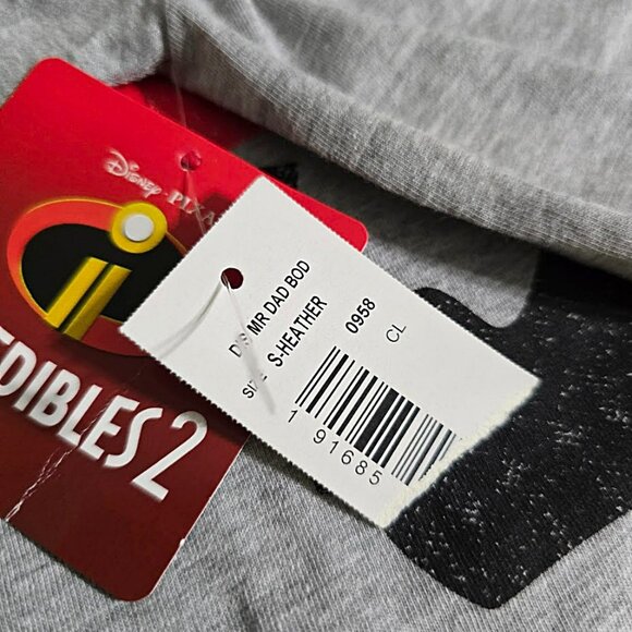 New Disney Pixar Incredibles 2 DAD BOD Mr Incredible T-Shirt Mens Small Gray Tee - Picture 7 of 8